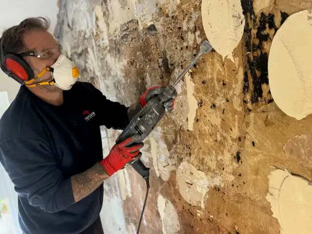 Penetrating damp Dronfield